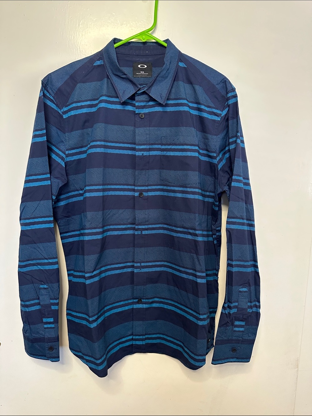 Oakley Men's Navy and Light Blue Striped Button-Up Shirt